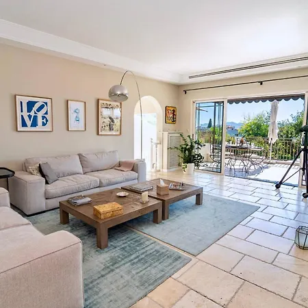 Astrid By Terrys Homes Βίλα Κάννες